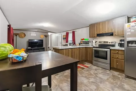 Kitchen - 315 Warner Rd, Nancy, KY 42544 photo 2 of 3