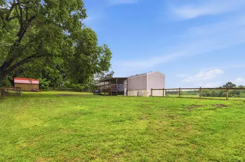 Exterior - 315 Warner Rd, Nancy, KY 42544 photo 3 of 7
