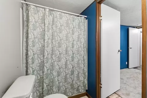 Bath - 315 Warner Rd, Nancy, KY 42544 photo 1 of 2