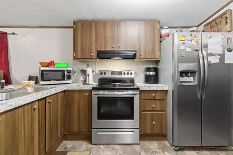 Kitchen - 315 Warner Rd, Nancy, KY 42544 photo 3 of 3