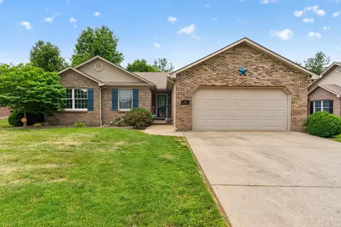 313 Platt Dr, Nicholasville, KY 40356