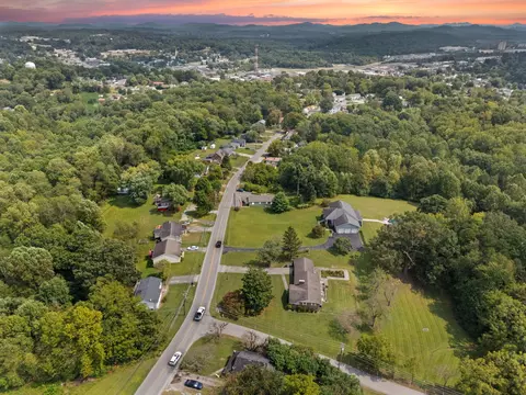 View/Area - 965 Gordon Hill Pike, Corbin, KY 40701 photo 5 of 13