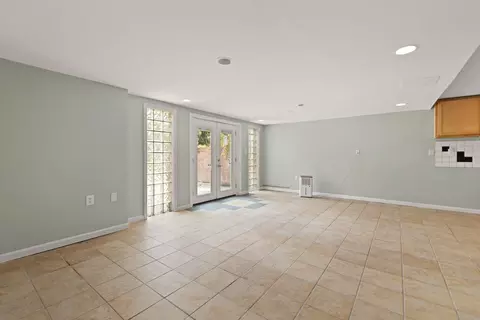 Living - 965 Gordon Hill Pike, Corbin, KY 40701 photo 11 of 11
