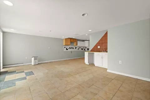 Living - 965 Gordon Hill Pike, Corbin, KY 40701 photo 10 of 11
