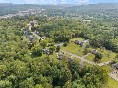 View/Area - 965 Gordon Hill Pike, Corbin, KY 40701 photo 12 of 13