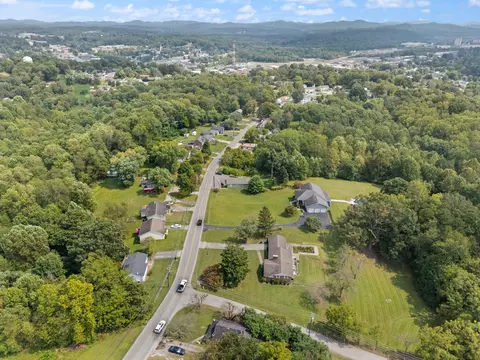View/Area - 965 Gordon Hill Pike, Corbin, KY 40701 photo 6 of 13