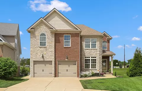 1741 Battery St, Lexington, KY 40509