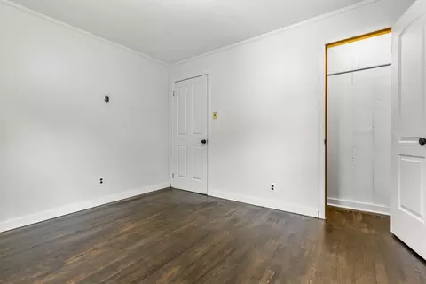 Bedroom - 79 Central Ave, Berea, KY 40403 photo 6 of 6