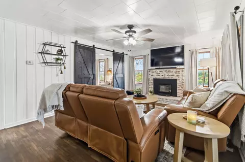 Living - 2125 Ky-312, Corbin, KY 40701 photo 1 of 6