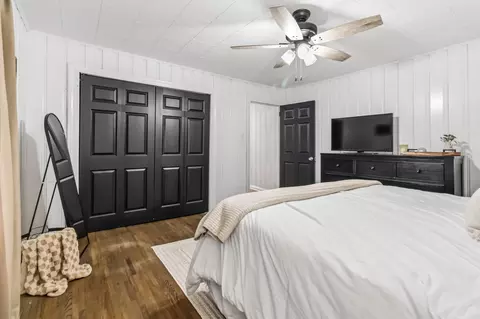Bedroom - 2125 Ky-312, Corbin, KY 40701 photo 7 of 12