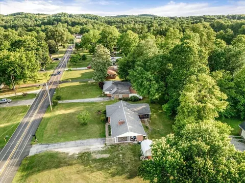 View/Area - 306 Barton Mill Rd, Corbin, KY 40701 photo 10 of 11