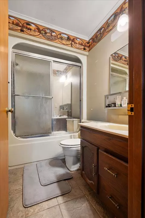 Bath - 306 Barton Mill Rd, Corbin, KY 40701 photo 1 of 1