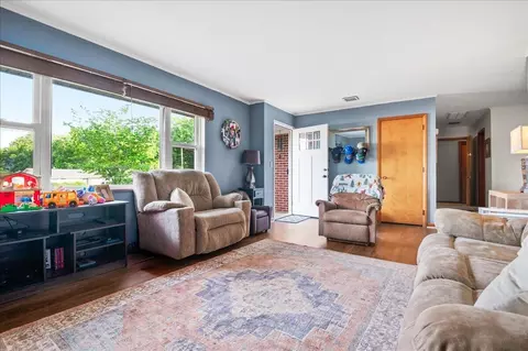 Entry Way - 306 Barton Mill Rd, Corbin, KY 40701 photo 1 of 2