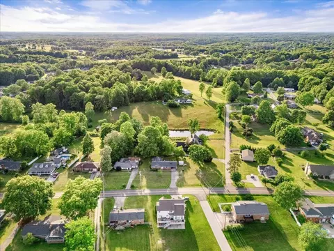 View/Area - 306 Barton Mill Rd, Corbin, KY 40701 photo 2 of 11