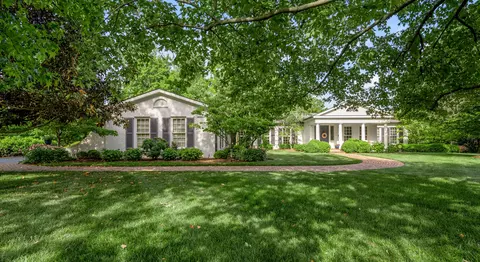 1853 Fielden Dr, Lexington, KY 40502
