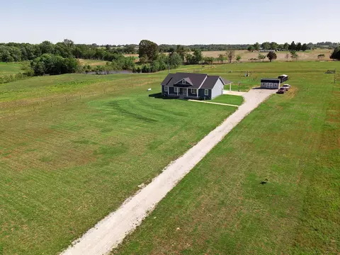 207 Collins Rd, Russellville, KY 42276