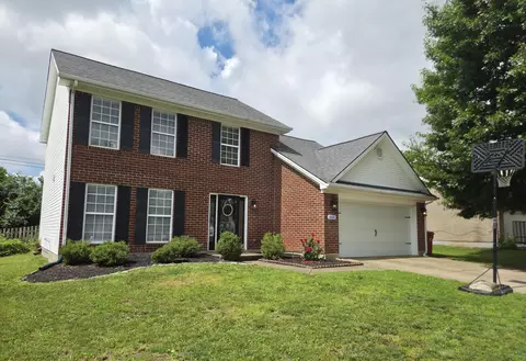 204 Stonehaven Dr, Nicholasville, KY 40356