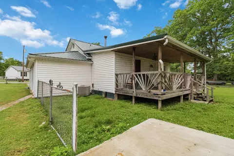 Exterior - 500 Tyree St, Brodhead, KY 40409 photo 8 of 12