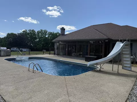 334 Adams Hill Dr, Richmond, KY 40475
