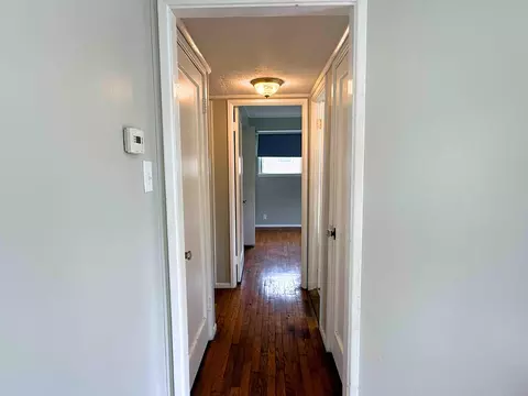 Entry Way - 306 N Beatty Ave, Corbin, KY 40701 photo 1 of 1