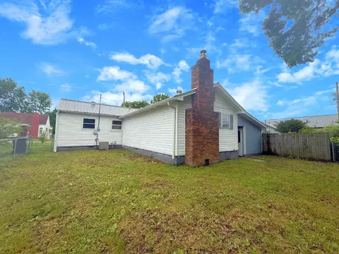 Exterior - 306 N Beatty Ave, Corbin, KY 40701 photo 15 of 17
