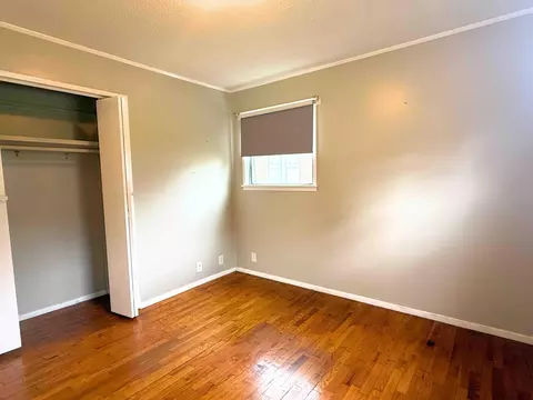 Bedroom - 306 N Beatty Ave, Corbin, KY 40701 photo 2 of 9