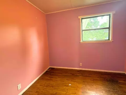 Bedroom - 306 N Beatty Ave, Corbin, KY 40701 photo 7 of 9