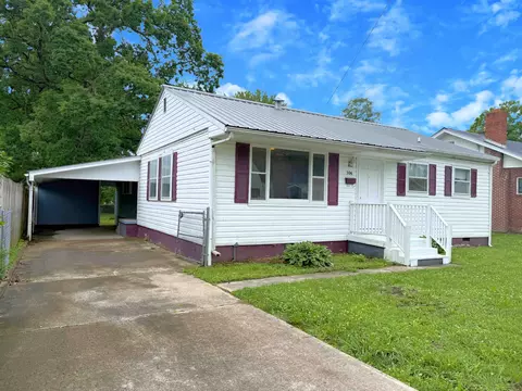 Exterior - 306 N Beatty Ave, Corbin, KY 40701 photo 4 of 17