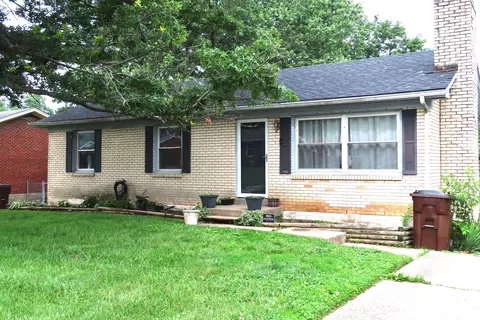 4028 Foxe Basin Rd, Lexington, KY 40515