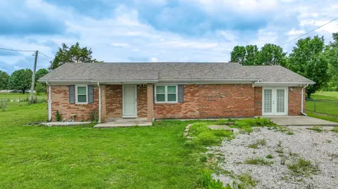 97 Cedar Cliff Rd, Waco, KY 40385