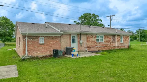 Exterior - 97 Cedar Cliff Rd, Waco, KY 40385 photo 8 of 9