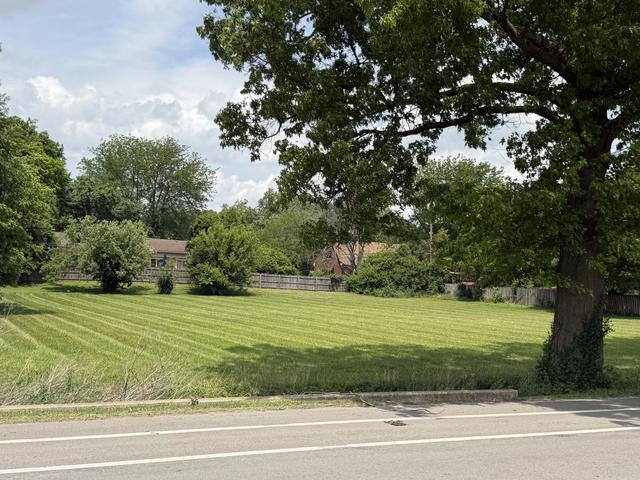 1729-1733 N Broadway Rd, Lexington, KY 40505