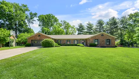 604 Autumn Ln, Lexington, KY 40502