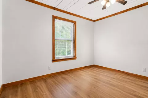 Bedroom - 155 County Rd, Burnside, KY 42519 photo 3 of 6