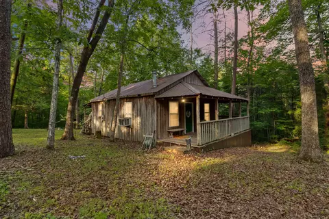 155 County Rd, Burnside, KY 42519