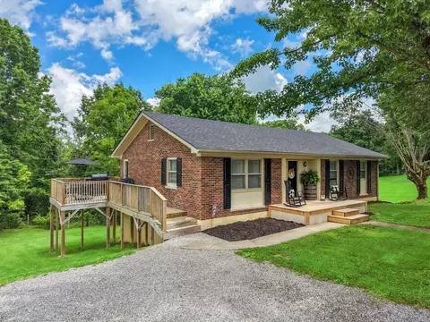 1623 Oakland Ln, Harrodsburg, KY 40330