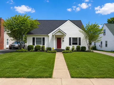868 Henry Clay Blvd, Lexington, KY 40505
