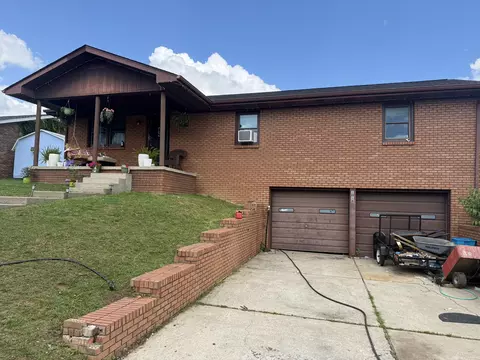 Exterior - 1018 Cardinal Dr, Corbin, KY 40701 photo 2 of 5