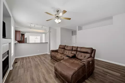 Living - 114 Turtle Point Dr, Georgetown, KY 40324 photo 3 of 3