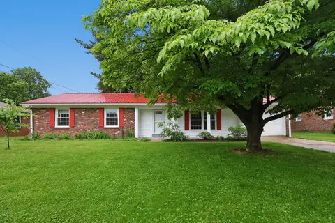 212 Sequoyah Trl, Frankfort, KY 40601