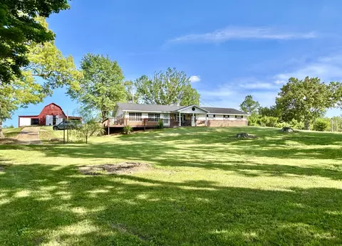 94 Tarter Cemetery Rd, Nancy, KY 42544