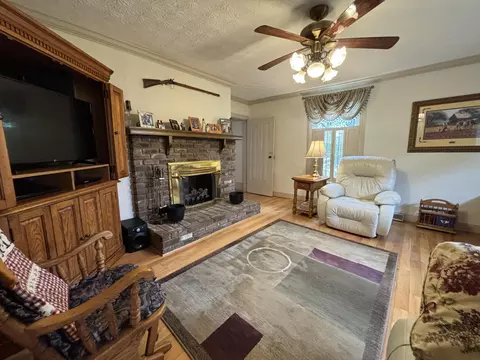 Other - 411 E 2nd St, Perryville, KY 40468 photo 6 of 7