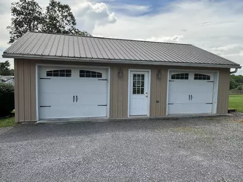Other - 411 E 2nd St, Perryville, KY 40468 photo 1 of 7