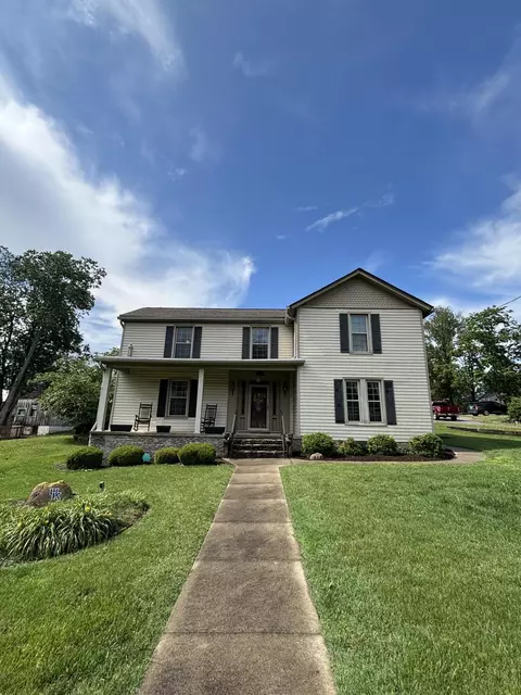 Exterior - 411 E 2nd St, Perryville, KY 40468 photo 2 of 13