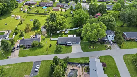 View/Area - 239 Mcfadden Dr, Corbin, KY 40701 photo 2 of 3