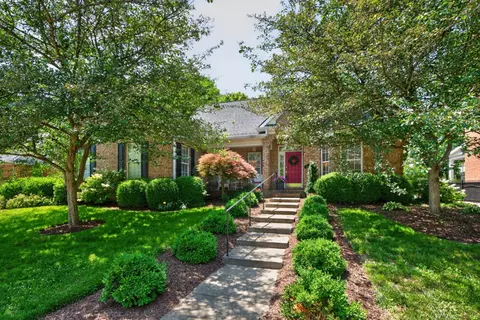 3045 Old Field Way, Lexington, KY 40513