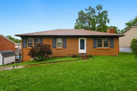 3812 Kittiwake Dr, Lexington, KY 40517