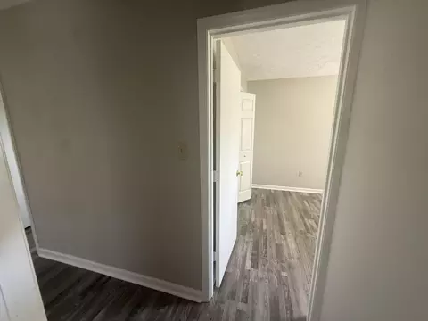 Entry Way - 101 Baldwin St, Berea, KY 40403 photo 1 of 1