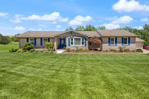 105 Jolomic Ln, Georgetown, KY 40324