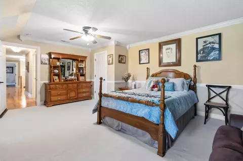 Bedroom - 342 Silver Eagle Dr, London, KY 40744 photo 9 of 10